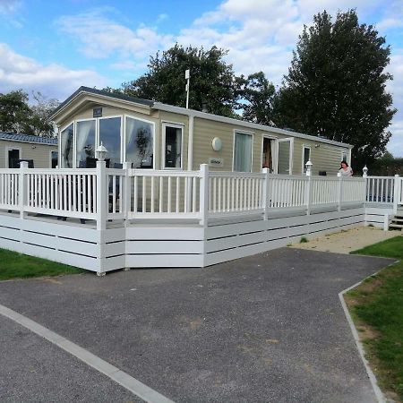 Caravan For Rent At Tattershall Holiday Park 外观 照片