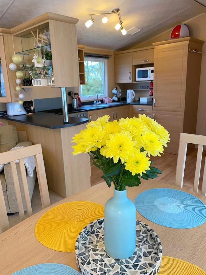 Caravan For Rent At Tattershall Holiday Park 外观 照片
